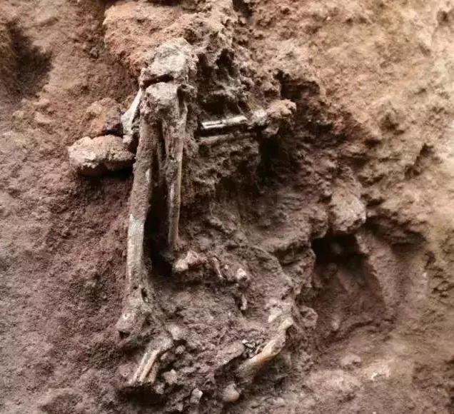 Пронађен најстарији гроб у Кини